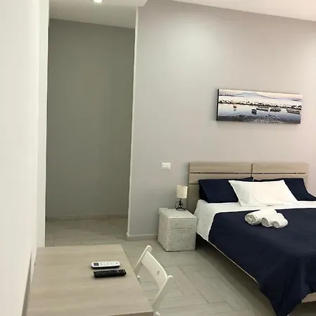 San Gaetano 23 * נאפולי