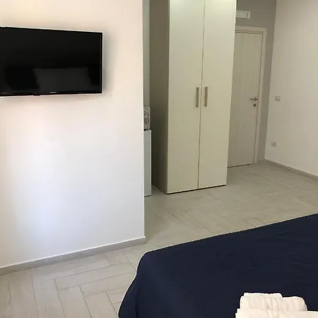 San Gaetano 23 Apartament Neapol