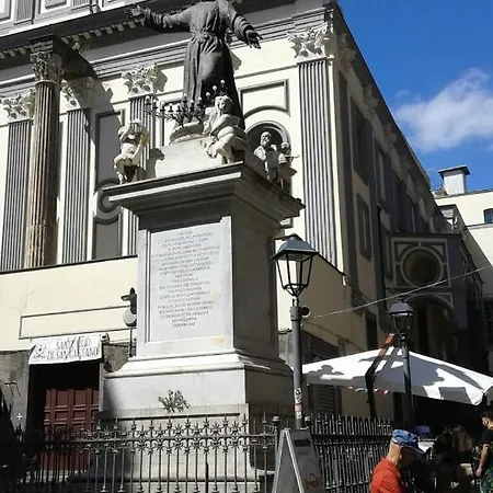 San Gaetano 23 Neapol